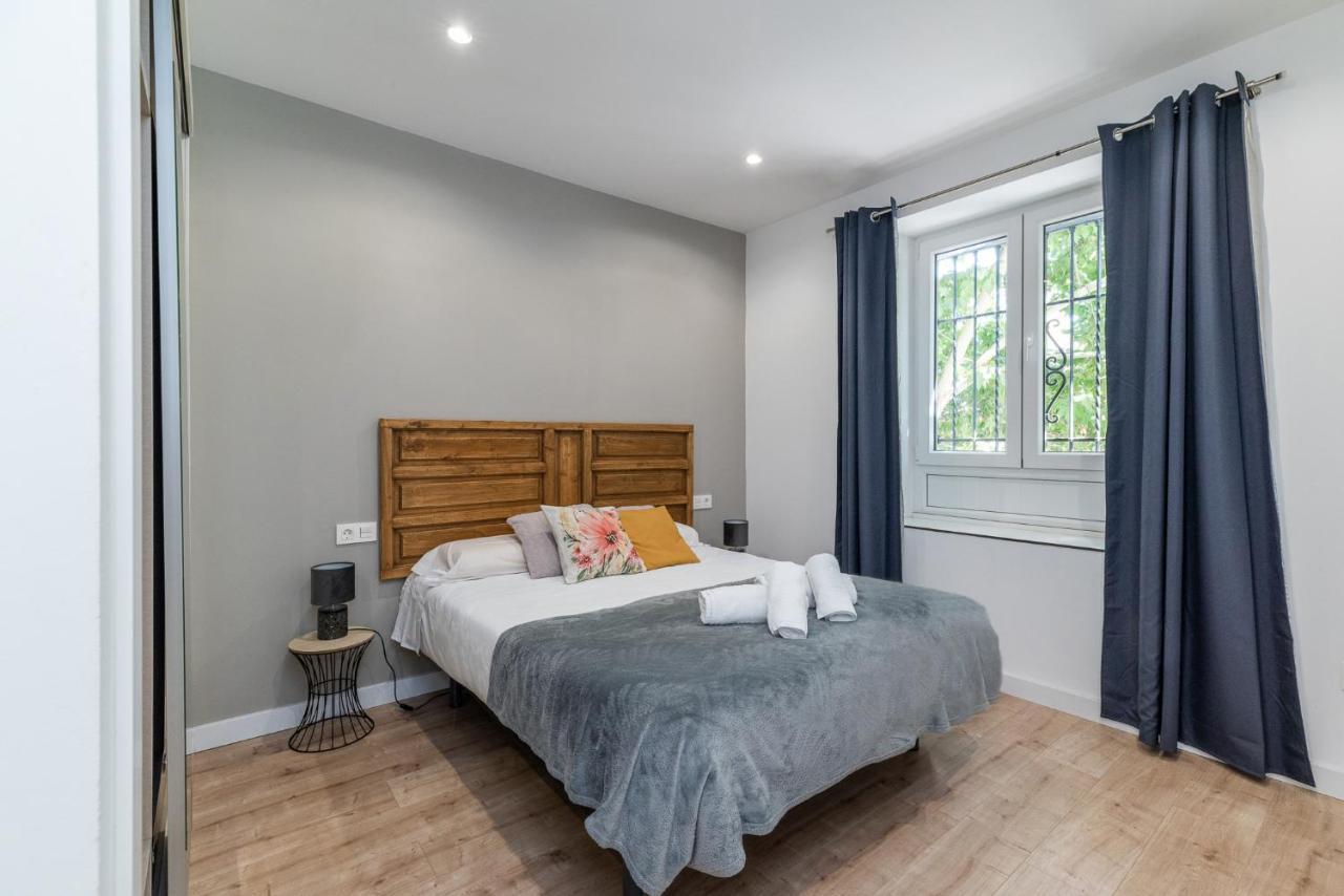 Moderno Apartamento En Centro De Granada Kültér fotó
