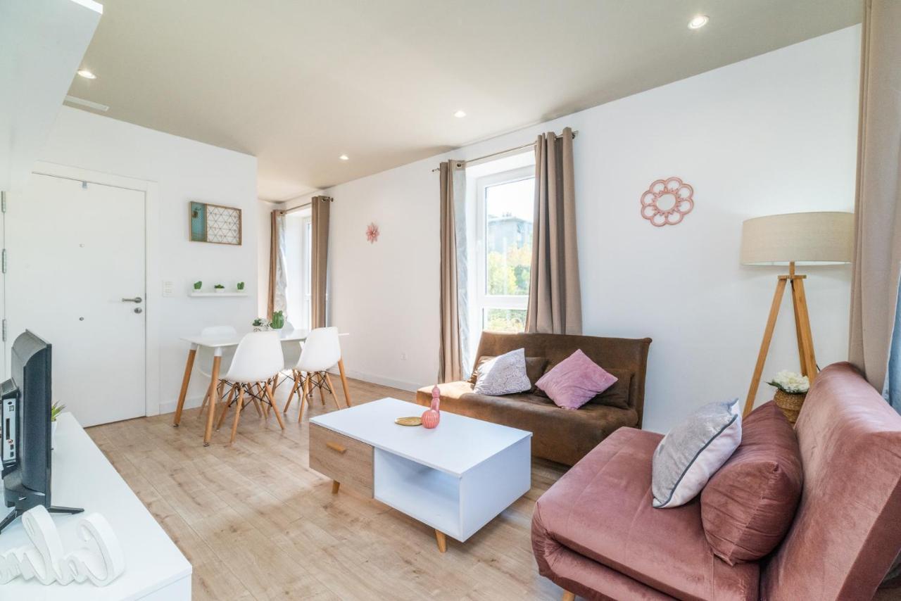 Moderno Apartamento En Centro De Granada Kültér fotó