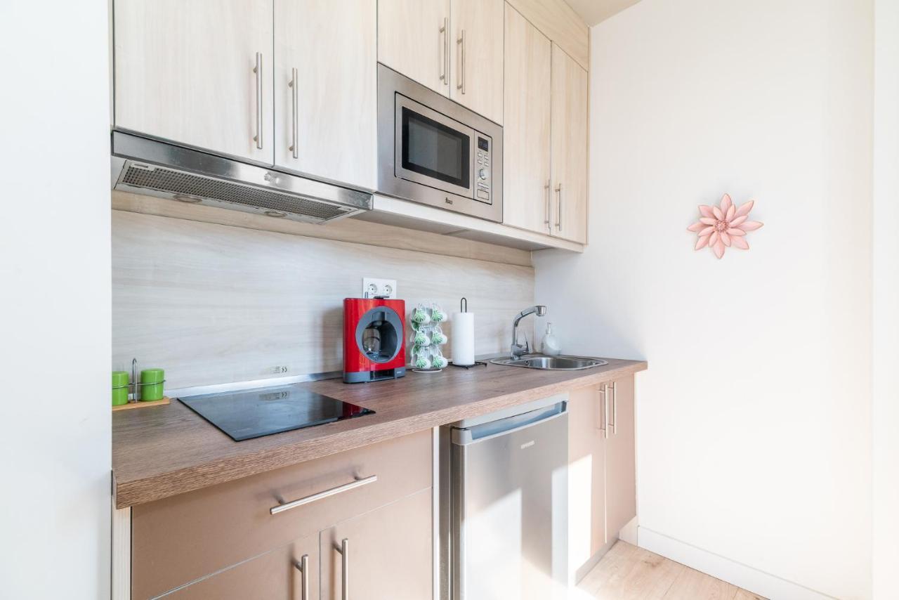 Moderno Apartamento En Centro De Granada Kültér fotó
